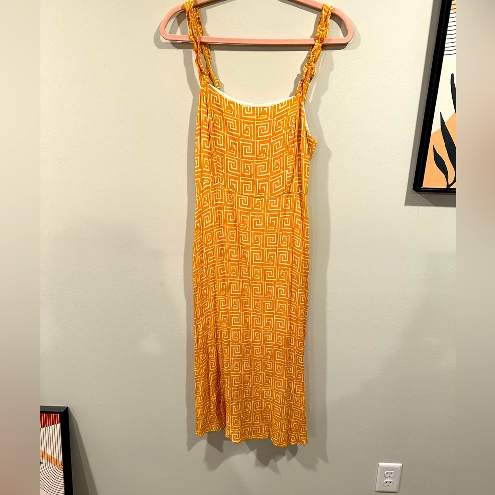 Midi dress with slit